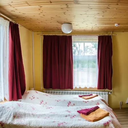 Inn Puuna Oeoemaja B&B